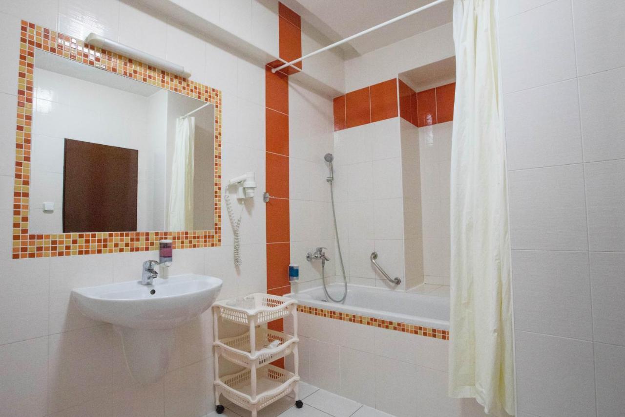 Hotel Baronka Братислава Екстериор снимка